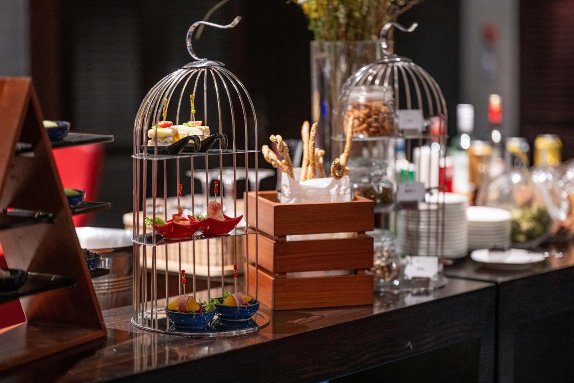 Xiamen C&D Hotel-Free Welcome Snacks-Oasis Garden Esterno foto